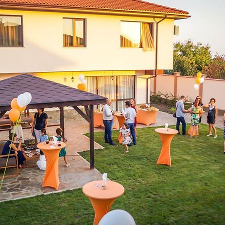 Guest House Meridi Priseltsi Exteriér fotografie