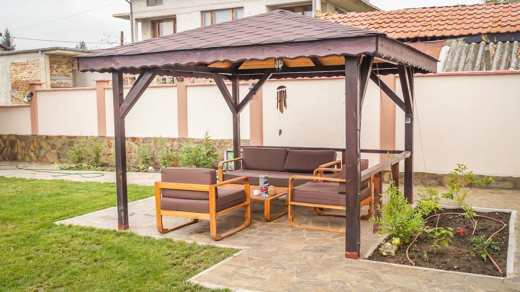 Guest House Meridi Priseltsi Exteriér fotografie